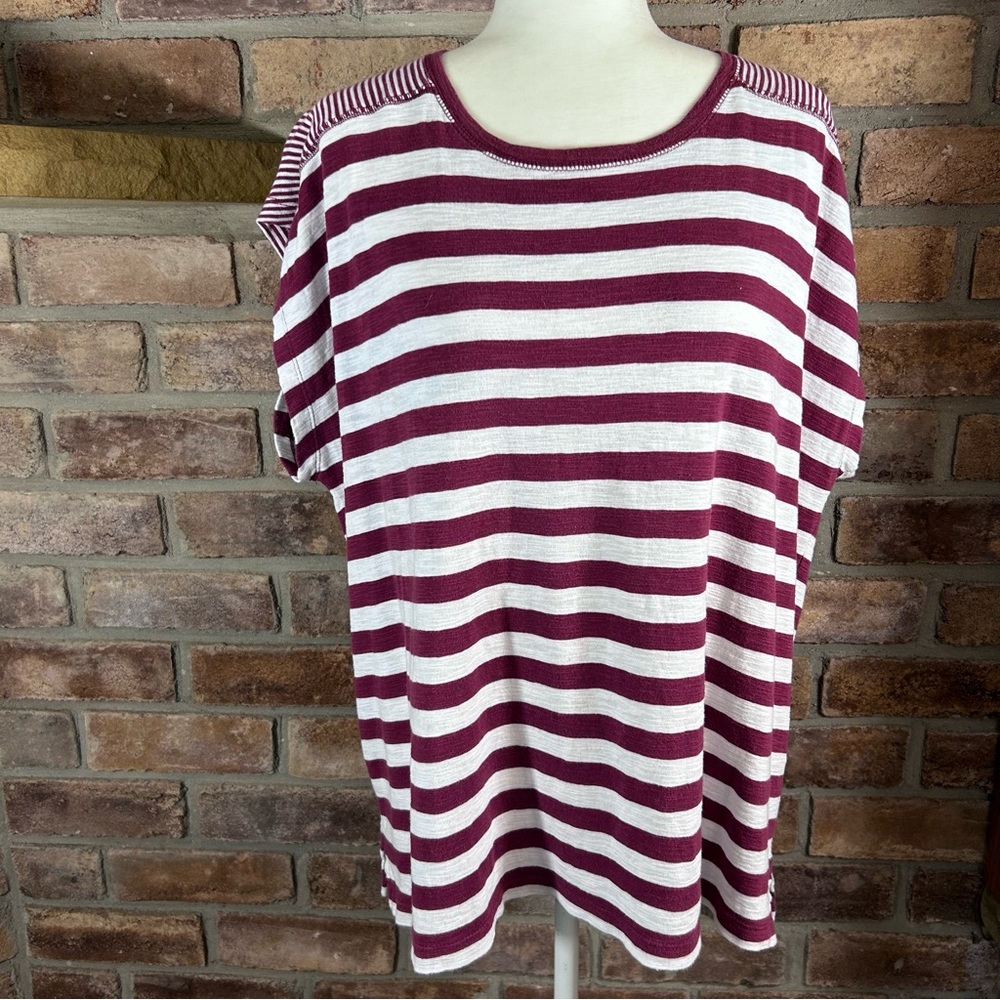 Chaps Red and White Boxy Short Sleeve Tee 117